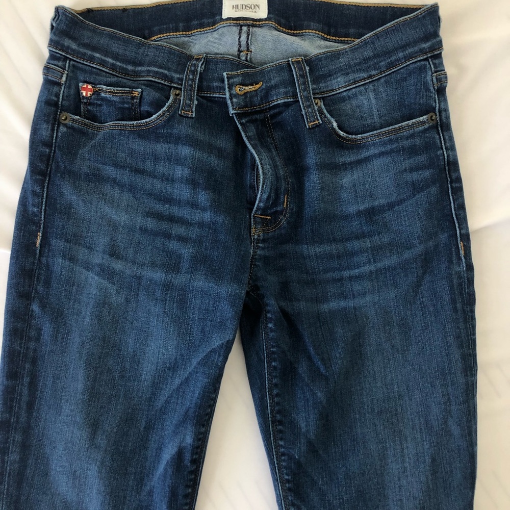 Hudson Jeans - Medium Wash, Mid-rise - Size 27